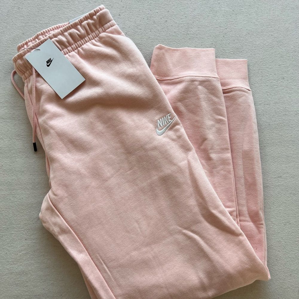 NWT blush pink Nike joggers